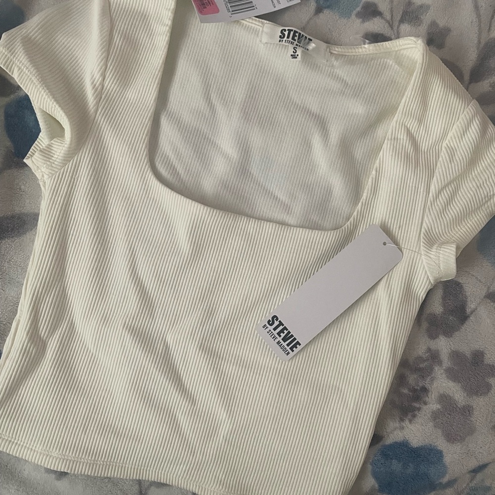 Steve Madden Women's Off-White Ribbed Crop Top